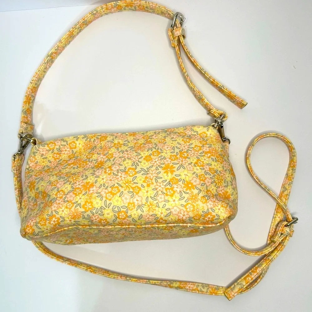 Wild Fable beautiful floral Crossbody Bag.